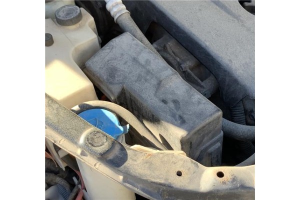 Recambio de caja fusibles/rele para nissan murano (z50) 3.5 referencia OEM IAM 24382CA010 24381C9900 