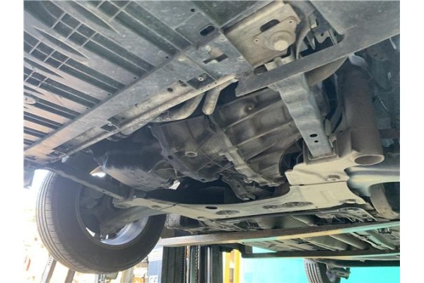 Recambio de barra estabilizadora delantero para renault grand scénic iii (jz0/1_) 1.5 dci referencia OEM IAM 546110003R  