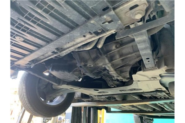 Recambio de barra estabilizadora delantero para renault grand scénic iii (jz0/1_) 1.5 dci referencia OEM IAM 546110003R  