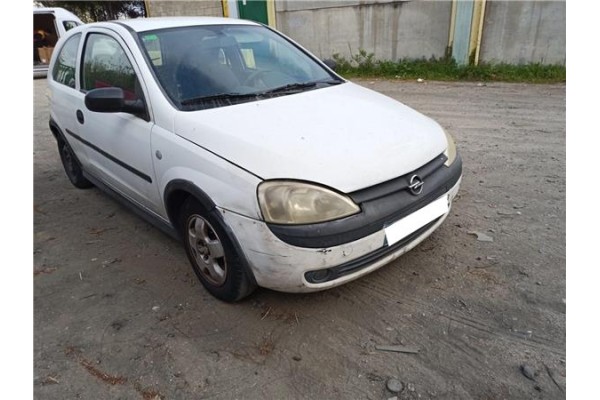 opel corsa c del año 2001