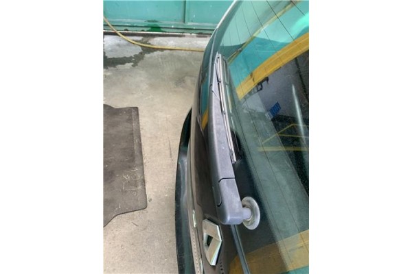 Recambio de brazo limpiaparabrisas trasero para renault grand scénic iii (jz0/1_) 1.5 dci referencia OEM IAM 287810001R  