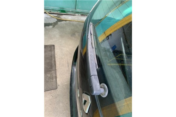 Recambio de brazo limpiaparabrisas trasero para renault grand scénic iii (jz0/1_) 1.5 dci referencia OEM IAM 287810001R  