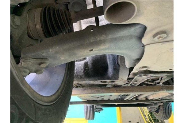 Recambio de brazo suspension delantero derecho para renault grand scénic iii (jz0/1_) 1.5 dci referencia OEM IAM 545000399R 5450