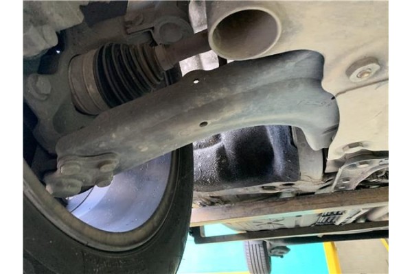 Recambio de brazo suspension delantero derecho para renault grand scénic iii (jz0/1_) 1.5 dci referencia OEM IAM 545000399R 5450