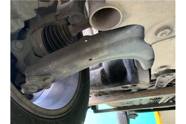 Recambio de brazo suspension delantero derecho para renault grand scénic iii (jz0/1_) 1.5 dci referencia OEM IAM 545000399R 5450