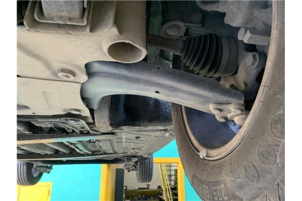 Recambio de brazo suspension delantero izquierdo para renault grand scénic iii (jz0/1_) 1.5 dci referencia OEM IAM 545014055R 54