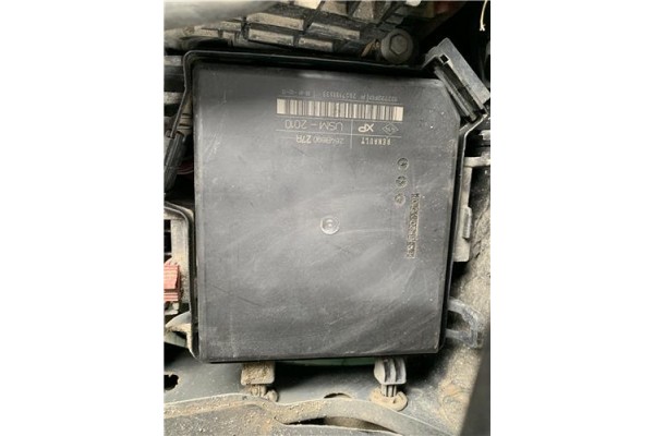 Recambio de caja fusibles/rele para renault grand scénic iii (jz0/1_) 1.5 dci referencia OEM IAM 284B69027R USM2010 