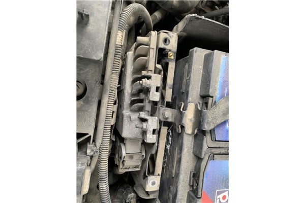 Recambio de centralita para renault grand scénic iii (jz0/1_) 1.5 dci referencia OEM IAM 237102426R 237101908R 