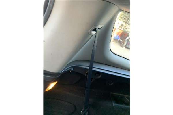 Recambio de cinturon 3ª fila izquierdo para renault grand scénic iii (jz0/1_) 1.5 dci referencia OEM IAM 898410001R  