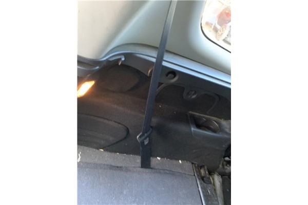 Recambio de cinturon 3ª fila izquierdo para renault grand scénic iii (jz0/1_) 1.5 dci referencia OEM IAM 898410001R  
