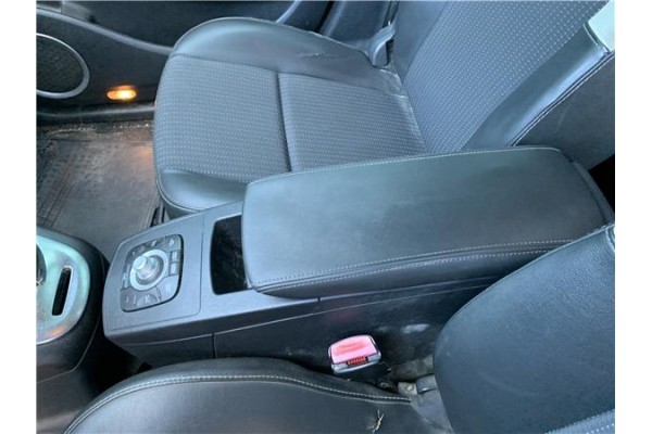 Recambio de consola para renault grand scénic iii (jz0/1_) 1.5 dci referencia OEM IAM 969100026R  
