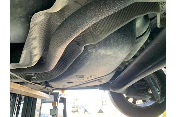 Recambio de deposito combustible para renault grand scénic iii (jz0/1_) 1.5 dci referencia OEM IAM 8200891942 8200891943 