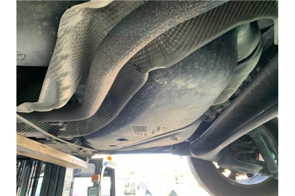 Recambio de deposito combustible para renault grand scénic iii (jz0/1_) 1.5 dci referencia OEM IAM 8200891942 8200891943 