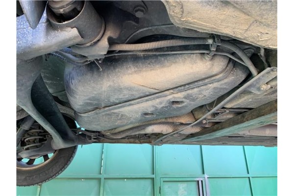 Recambio de deposito combustible para renault grand scénic iii (jz0/1_) 1.5 dci referencia OEM IAM 8200891942 8200891943 