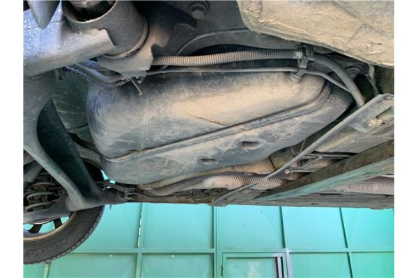 Recambio de deposito combustible para renault grand scénic iii (jz0/1_) 1.5 dci referencia OEM IAM 8200891942 8200891943 