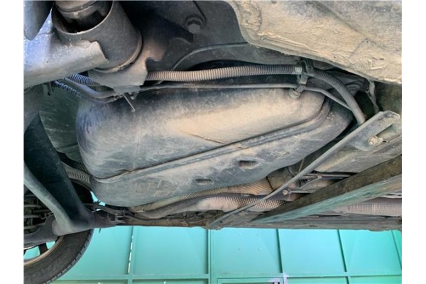 Recambio de deposito combustible para renault grand scénic iii (jz0/1_) 1.5 dci referencia OEM IAM 8200891942 8200891943 