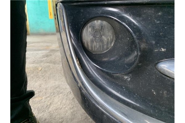 Recambio de faro antiniebla derecho para renault grand scénic iii (jz0/1_) 1.5 dci referencia OEM IAM 8200074008  