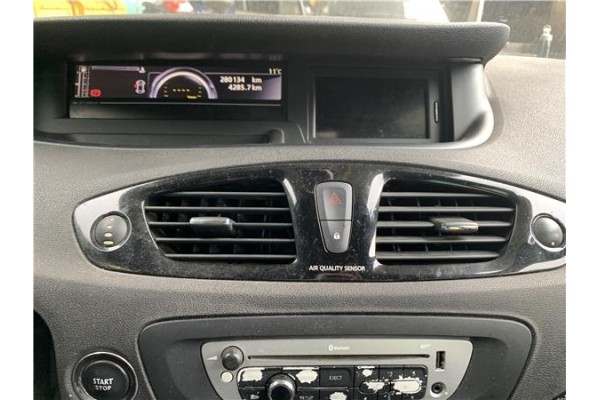 Recambio de interruptor luces emergencia para renault grand scénic iii (jz0/1_) 1.5 dci referencia OEM IAM 252100001R 682603982R