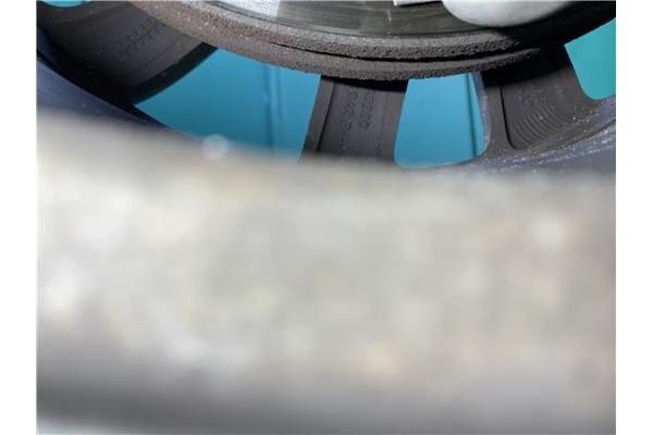 Recambio de llanta para renault grand scénic iii (jz0/1_) 1.5 dci referencia OEM IAM CH5A7 403009151R 