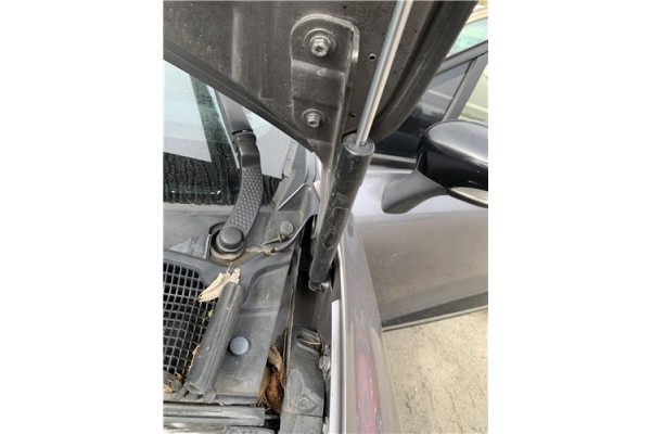 Recambio de amortiguador capo para renault clio iv 1.5 business referencia OEM IAM 654703934R 7000210535D0 