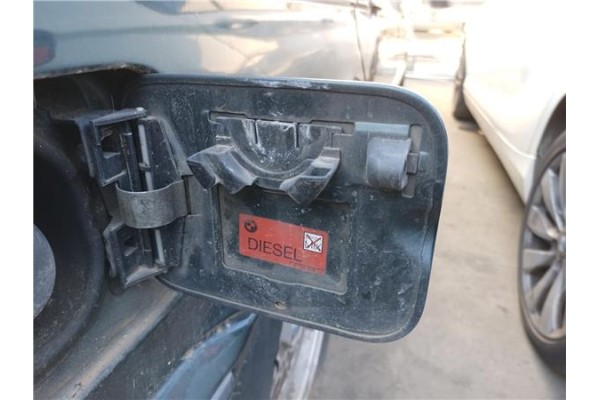 Recambio de tapa exterior combustible para bmw serie 5 berlina (e34) 2.5 525tds referencia OEM IAM   