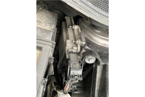 Recambio de centralita para renault clio iv 1.5 business referencia OEM IAM 237102748R 237102747R 