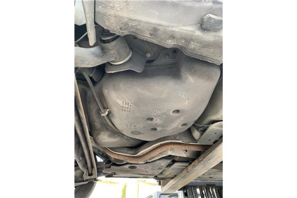 Recambio de deposito combustible para renault clio iv 1.5 business referencia OEM IAM 8201127628 8201303470 