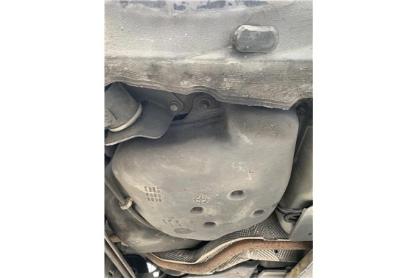 Recambio de deposito combustible para renault clio iv 1.5 business referencia OEM IAM 8201127628 8201303470 