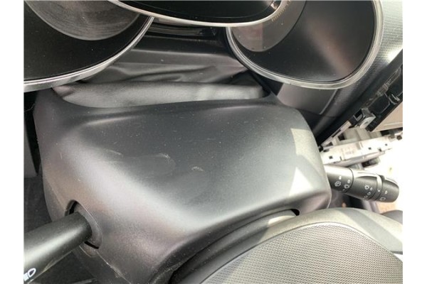 Recambio de embellecedor columna direccion para renault clio iv 1.5 business referencia OEM IAM 484718257R 484721095R 