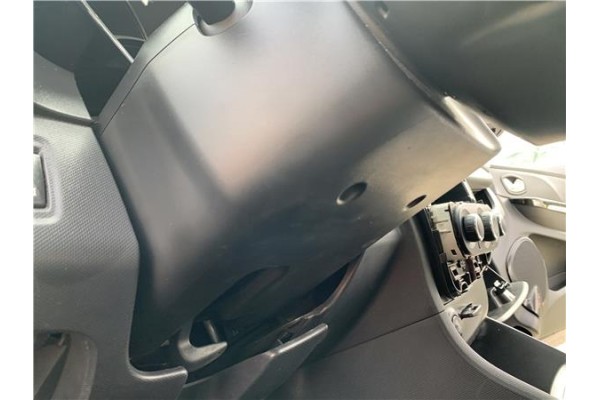 Recambio de embellecedor columna direccion para renault clio iv 1.5 business referencia OEM IAM 484718257R 484721095R 