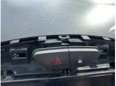 Recambio de interruptor luces emergencia para renault clio iv 1.5 business referencia OEM IAM 252907372R  