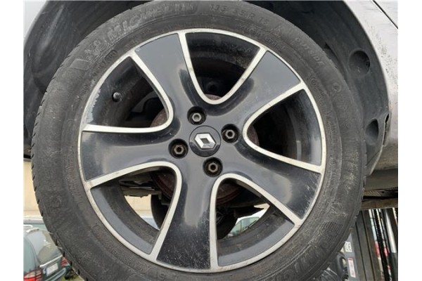 Recambio de llanta para renault clio iv 1.5 business referencia OEM IAM 403005595R 403003525R 