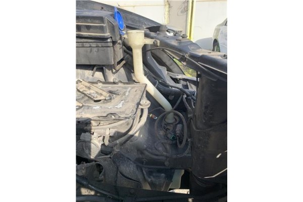 Recambio de deposito limpiaparabrisas para ssangyong kyron 2.0 200 xdi referencia OEM IAM 7841009001  