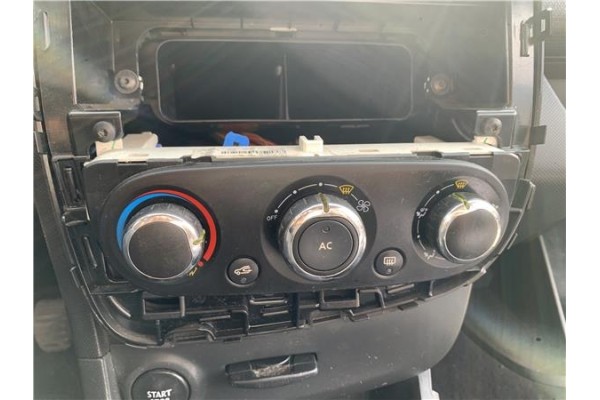 Recambio de mandos calefaccion / a.a. para renault clio iv 1.5 business referencia OEM IAM SHNL1 120729 