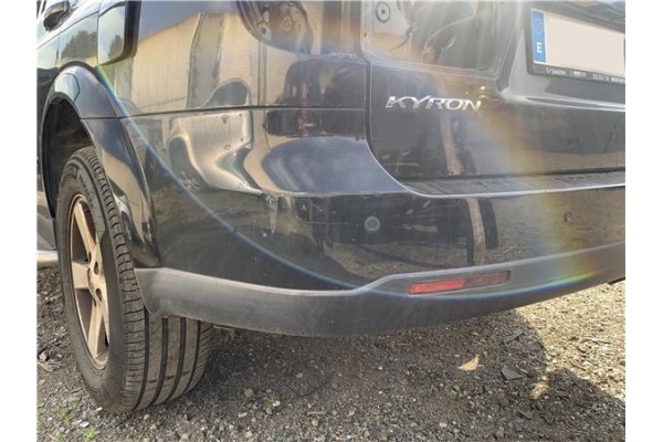 Recambio de paragolpes trasero para ssangyong kyron 2.0 200 xdi referencia OEM IAM 7881009112LAK  