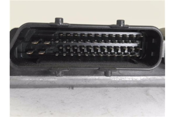 Recambio de centralita para volkswagen polo iv (9n1) 1.4 16v referencia OEM IAM 03C906024D  