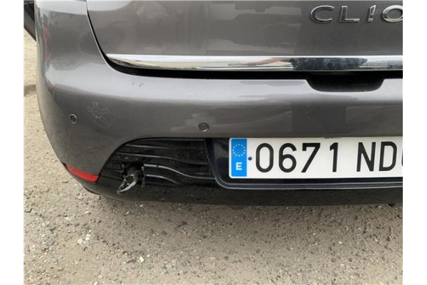 Recambio de paragolpes trasero para renault clio iv 1.5 business referencia OEM IAM 850126718R  