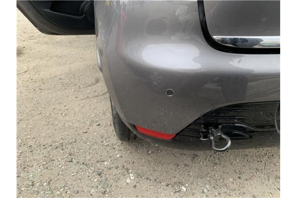 Recambio de paragolpes trasero para renault clio iv 1.5 business referencia OEM IAM 850126718R  