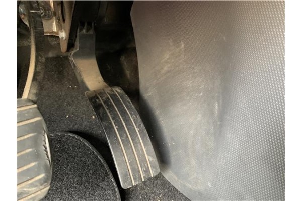 Recambio de pedal acelerador para renault clio iv 1.5 business referencia OEM IAM 180223454R  