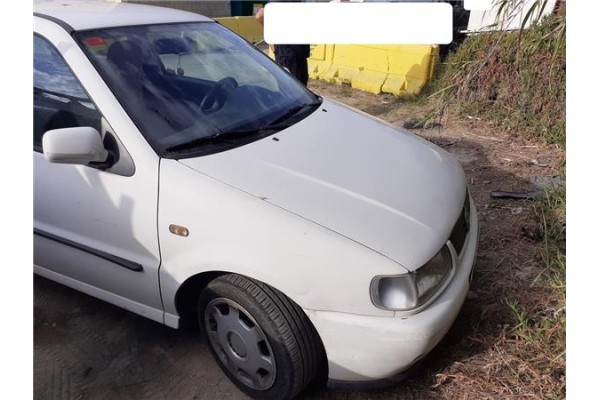 volkswagen polo iii berlina (6n2) del año 1999