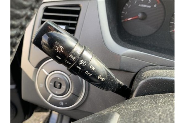 Recambio de mando intermitencia para ssangyong kyron 2.0 200 xdi referencia OEM IAM 8591009341 8591009331 