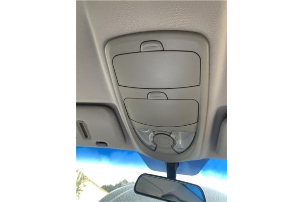 Recambio de luz interior techo para ssangyong kyron 2.0 200 xdi referencia OEM IAM 8371009000ABR  
