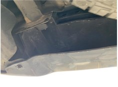 Recambio de refuerzo paragolpes trasero para renault clio iv 1.5 business referencia OEM IAM 756101642R 756102553R 