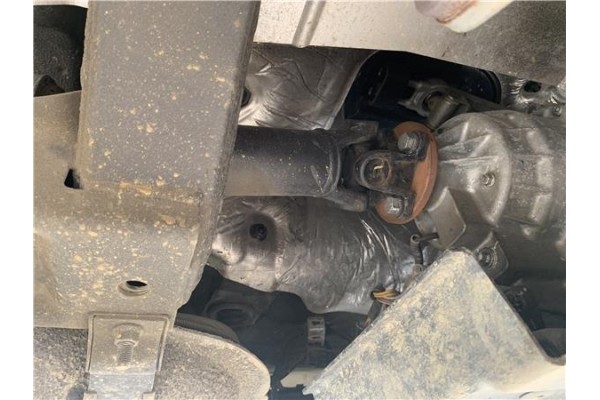 Recambio de cardan trasero para ssangyong kyron 2.0 200 xdi referencia OEM IAM 3320009413  