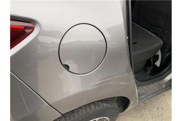 Recambio de tapa exterior combustible para renault clio iv 1.5 business referencia OEM IAM 788307966R  