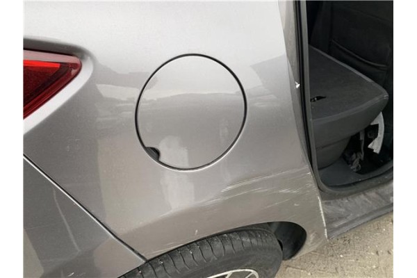 Recambio de tapa exterior combustible para renault clio iv 1.5 business referencia OEM IAM 788307966R  