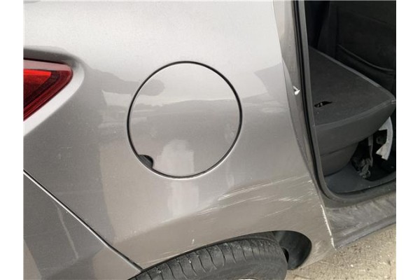 Recambio de tapa exterior combustible para renault clio iv 1.5 business referencia OEM IAM 788307966R  