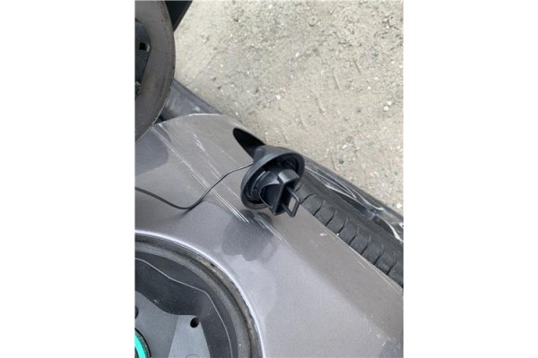 Recambio de tapon combustible para renault clio iv 1.5 business referencia OEM IAM 7700431898  