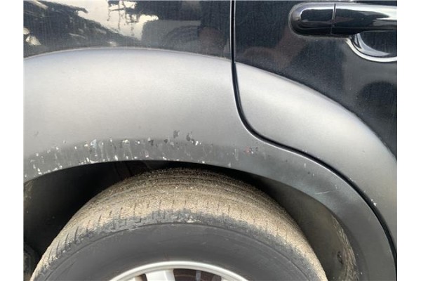 Recambio de aletin trasero derecho para hyundai tucson (jm) 2.0 referencia OEM IAM 877442E001  