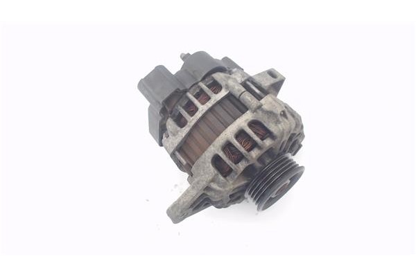 Recambio de alternador para hyundai tucson (jm) 2.0 referencia OEM IAM 3730022650 A0002655023 